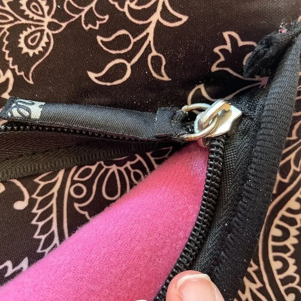 i.e. Neoprene Laptop Messenger Bag Removable Strap, Black, White, Pink Paisley